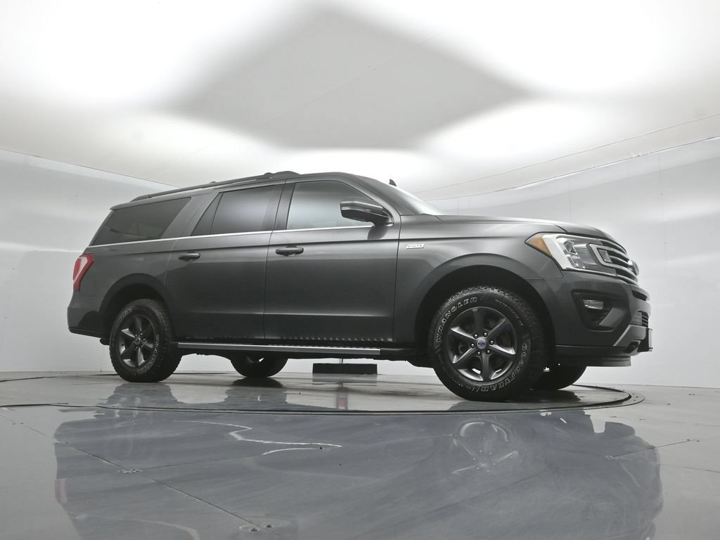 Certified 2020 Ford Expedition Max XLT w/ Equipment Group 202A AWD/4WD image 4