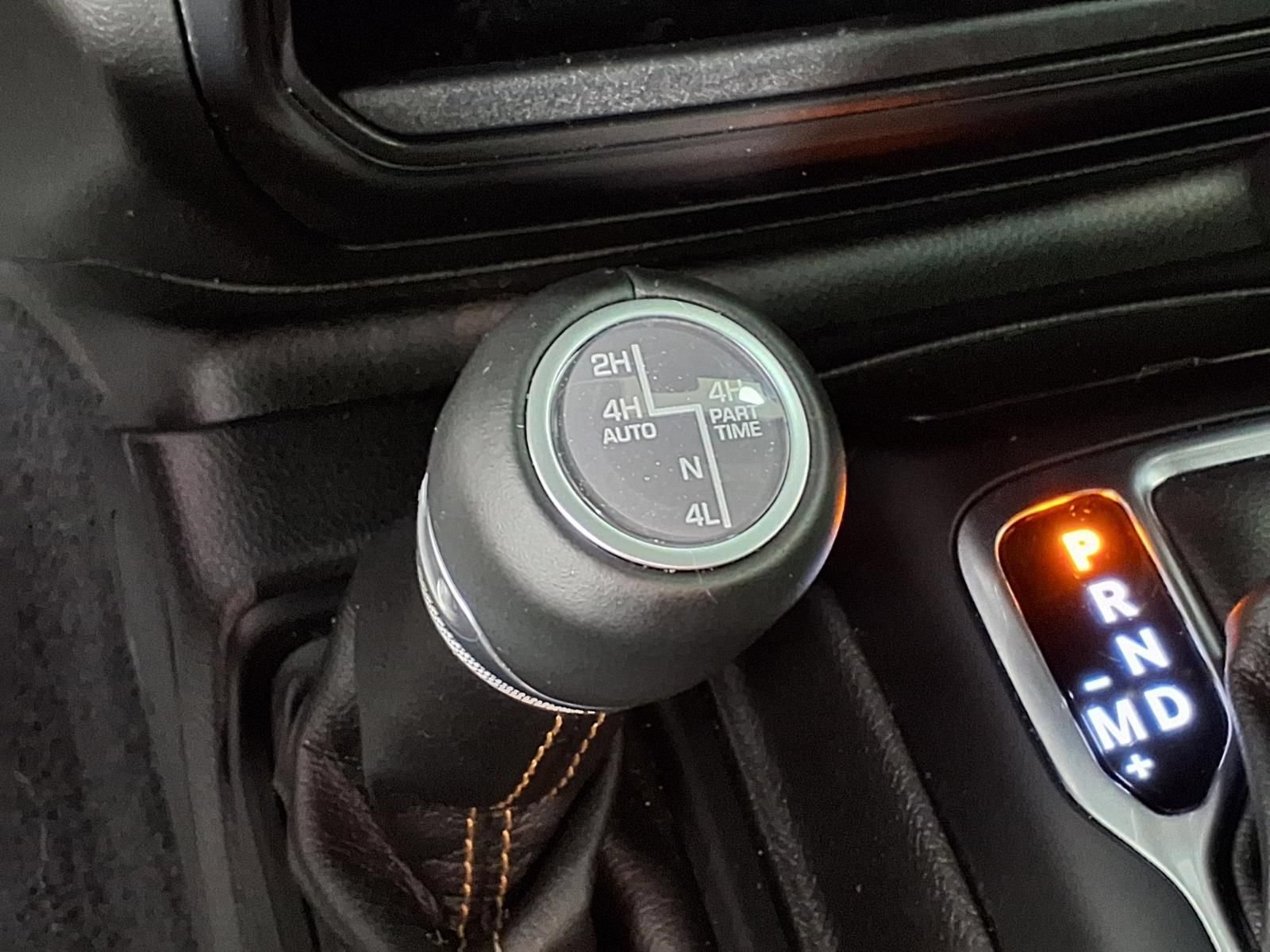 Used 2022 Jeep Gladiator Overland AWD/4WD image 23
