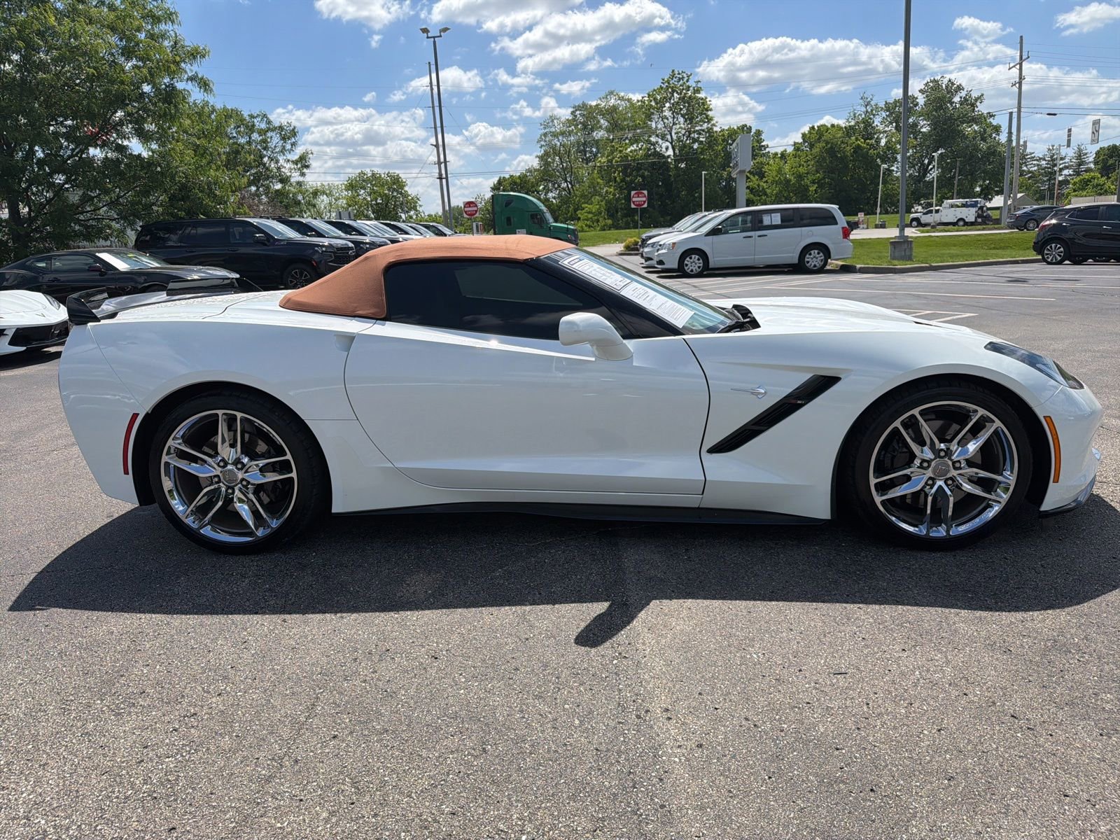 Used 2016 Chevrolet Corvette Stingray Convertible w/ 2LT Preferred Equipment Group RWD image 6