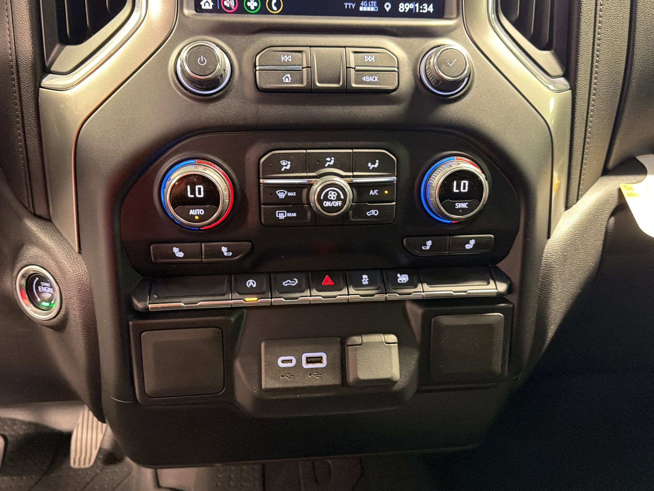 Used 2021 Chevrolet Silverado 1500 RST w/ Bed Protection Package image 16