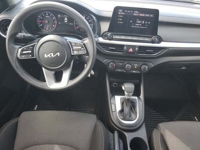 Certified 2023 Kia Forte LXS w/ LXS Technology Package FWD image 10