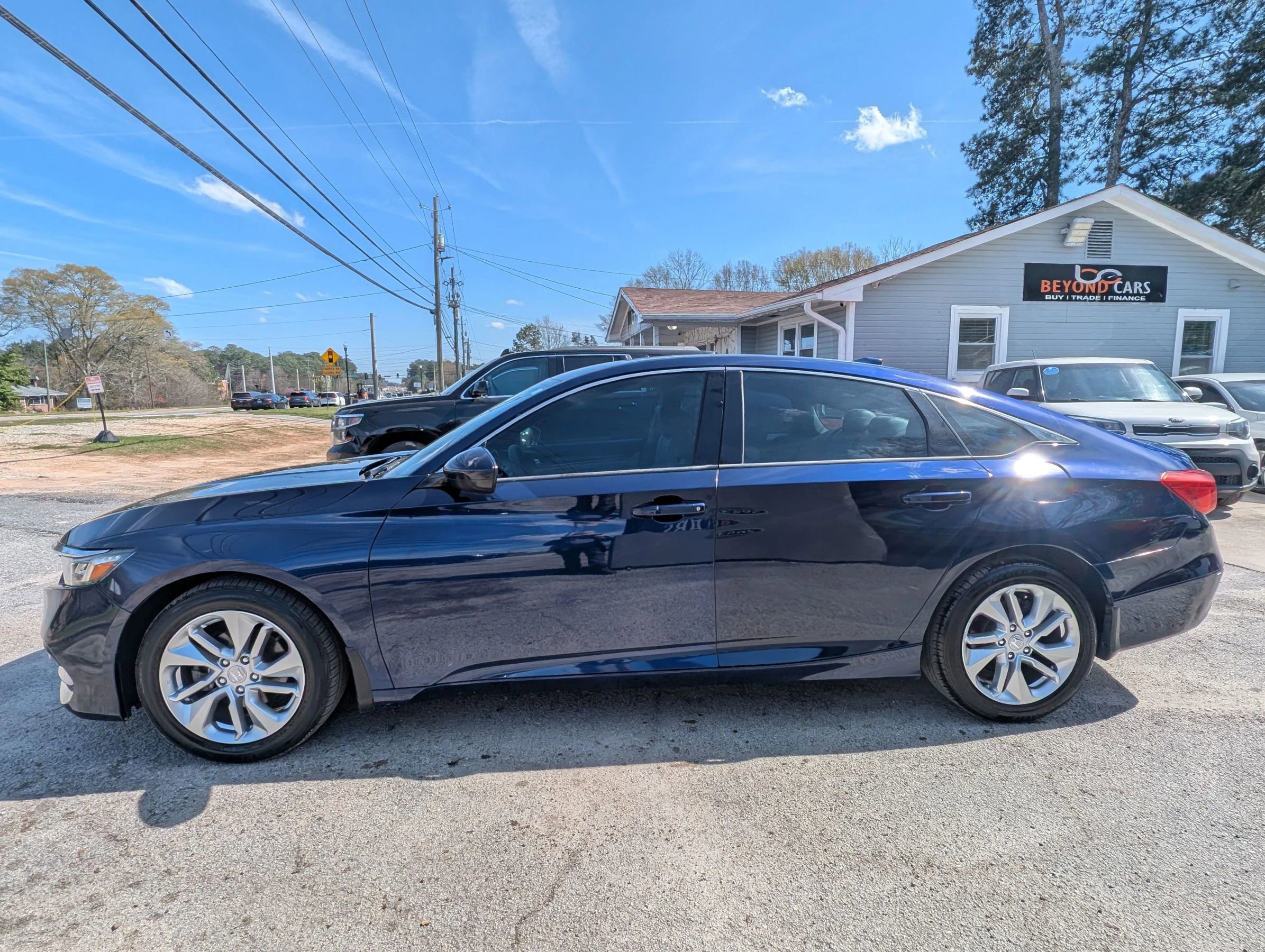 Used 2019 Honda Accord LX image 3