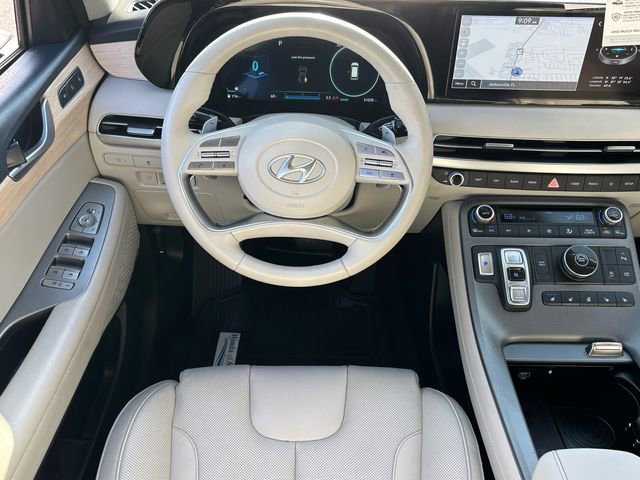 Used 2024 Hyundai Palisade Limited image 15