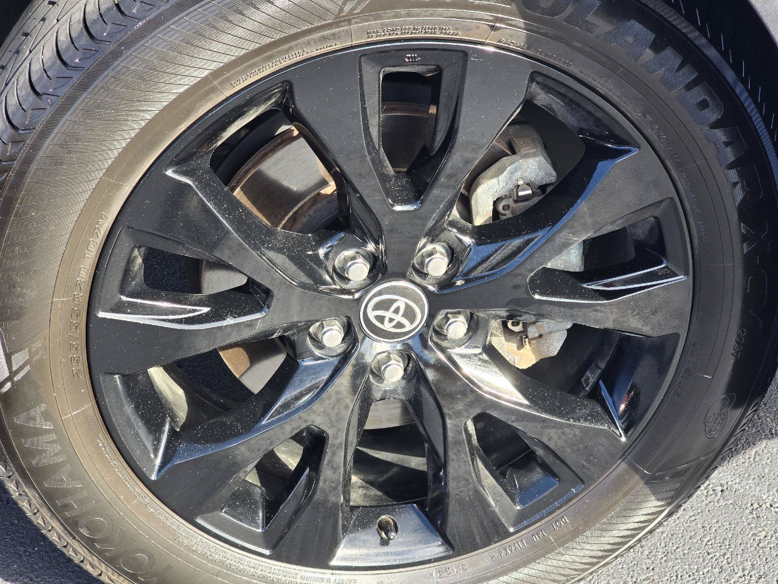 Used 2025 Toyota Grand Highlander AWD Hybrid image 9