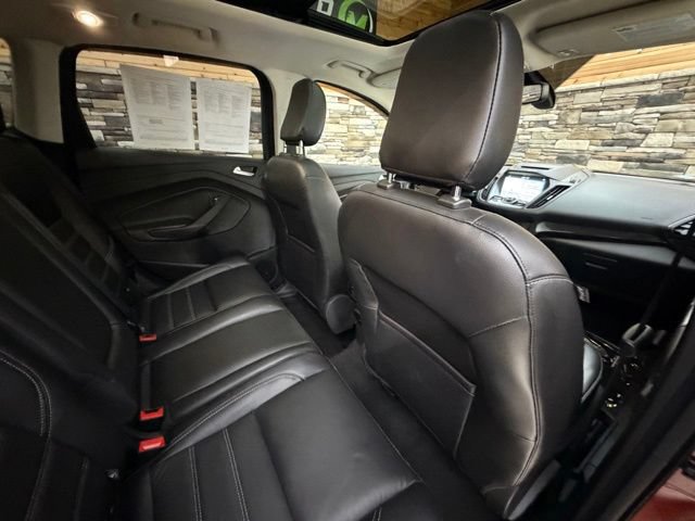 Used 2018 Ford Escape Titanium AWD/4WD image 36