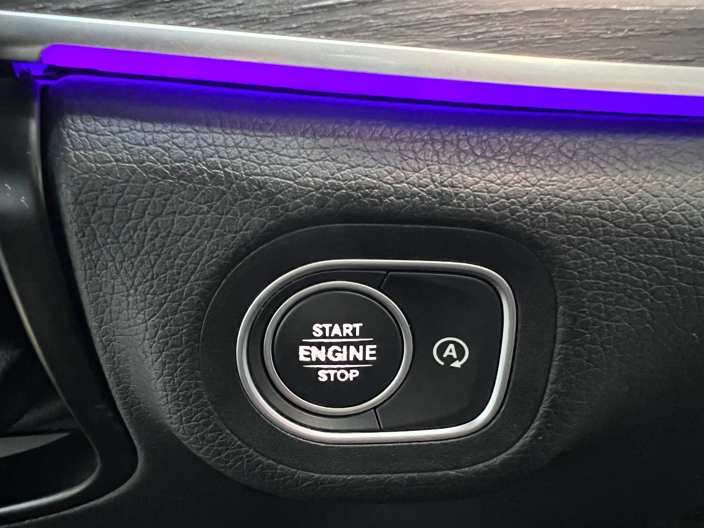 Used 2020 Mercedes-Benz GLS 450 4MATIC image 40