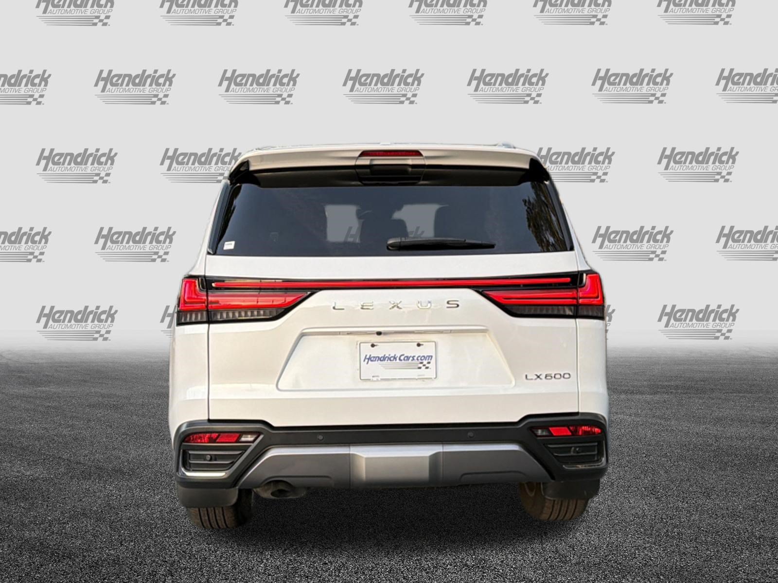 Used 2022 Lexus LX 600 4WD w/ Interior Upgrade Package image 8