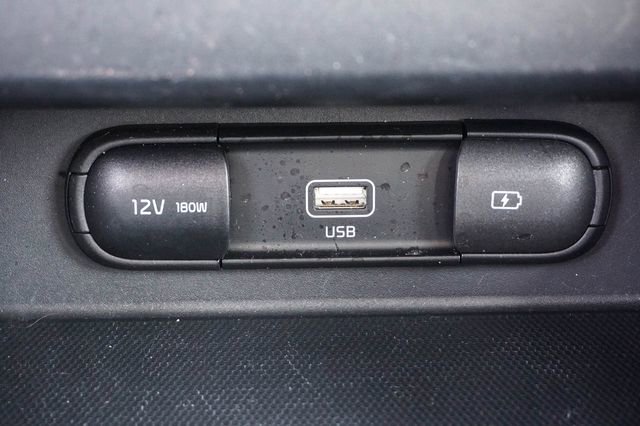 Used 2023 Kia Seltos S w/ Navigation Package image 24