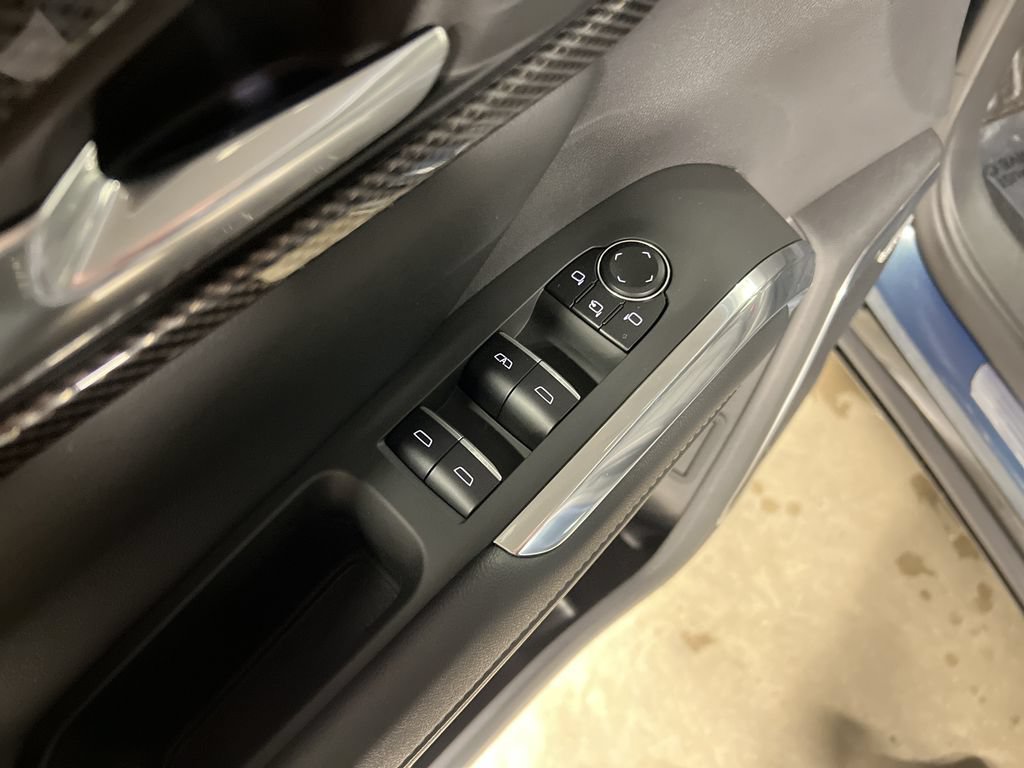 Certified 2026 Chevrolet Traverse High Country w/ LPO, Floor Liner Package AWD/4WD image 17