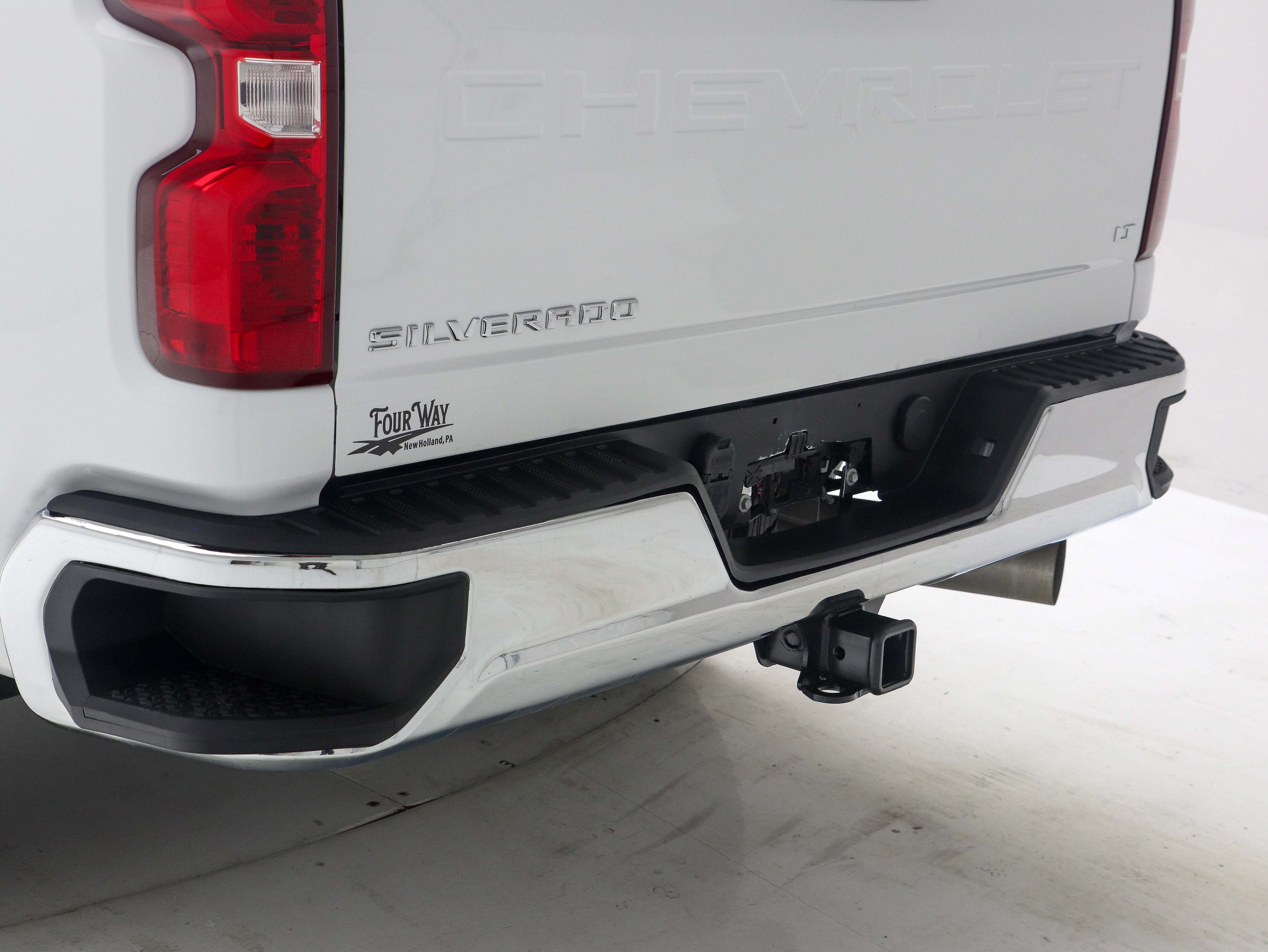 Used 2024 Chevrolet Silverado 2500 LT AWD/4WD image 10