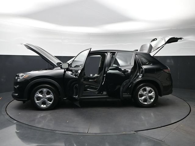 Certified 2024 Honda HR-V LX image 36
