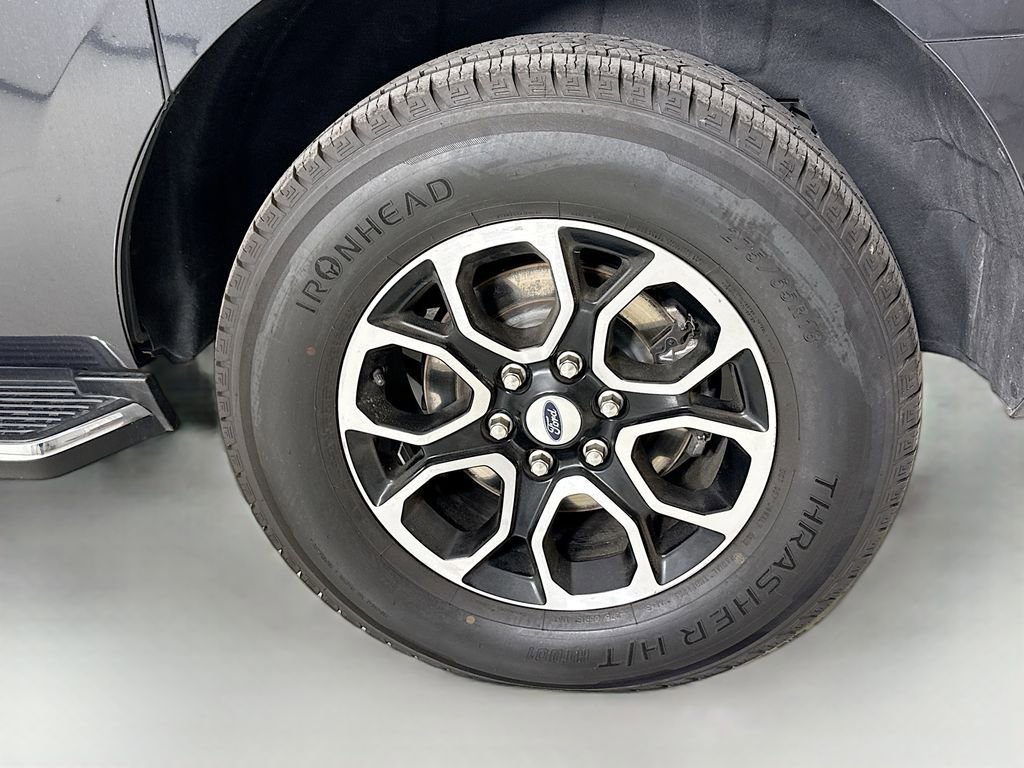 Used 2023 Ford Expedition Max XLT AWD/4WD image 38