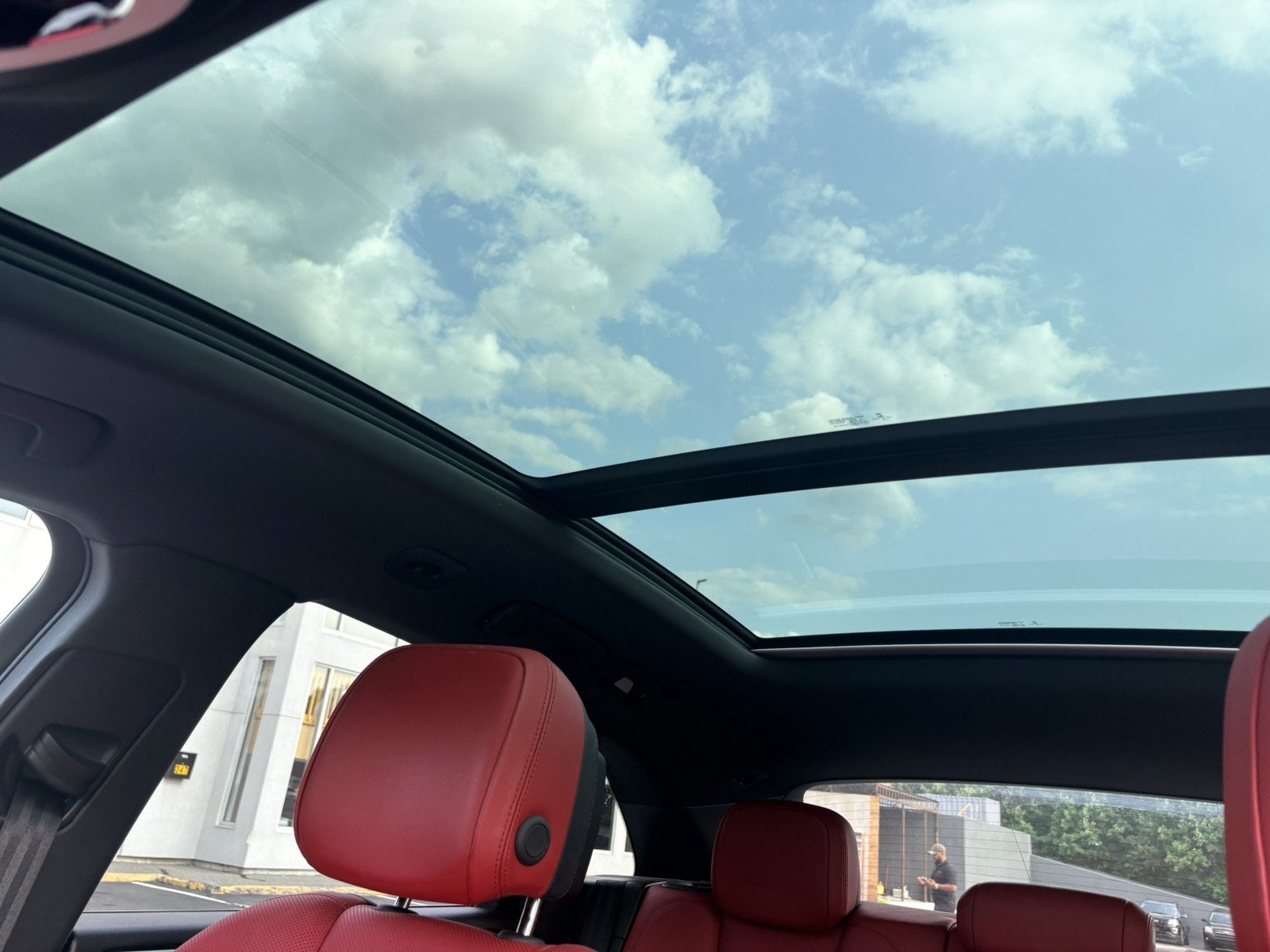 Used 2020 Porsche Macan S AWD/4WD image 28
