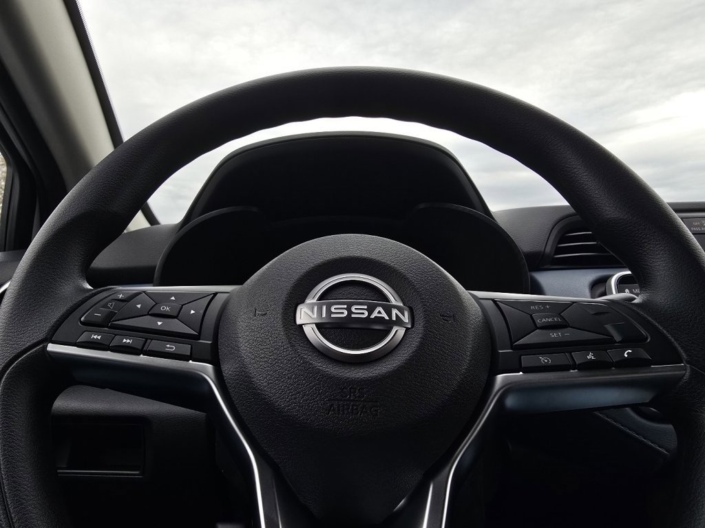 New 2025 Nissan Versa SV w/ Trunk Package image 14