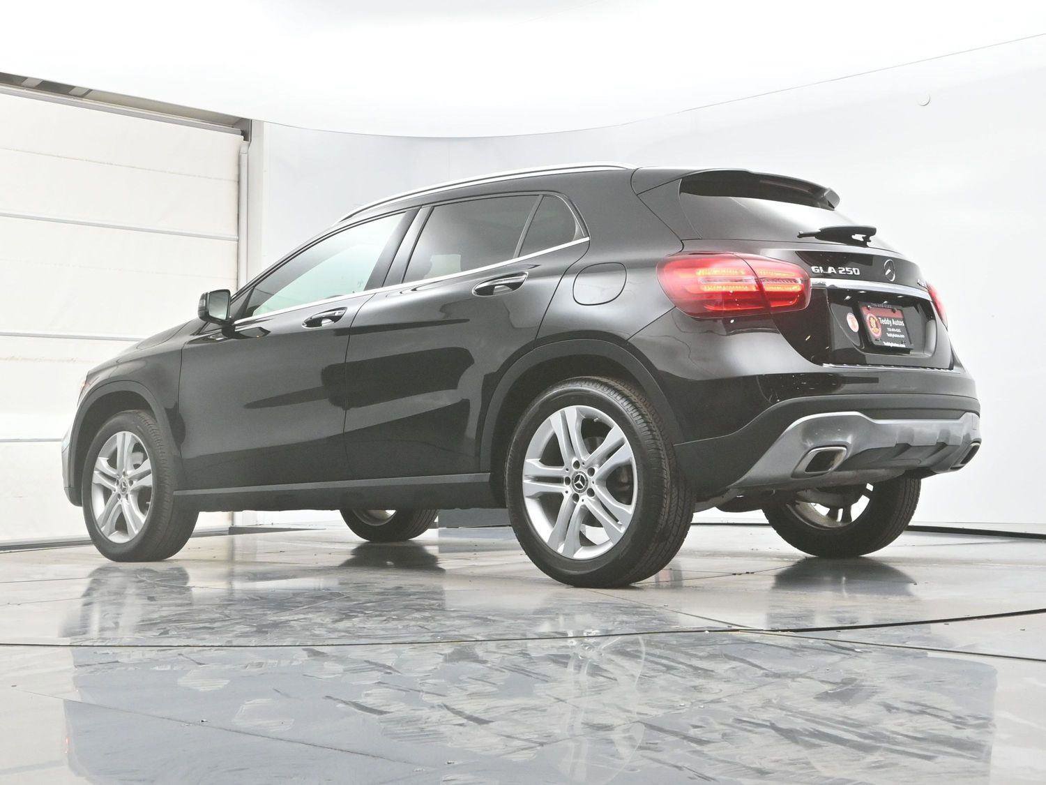 Used 2020 Mercedes-Benz GLA 250 4MATIC image 31