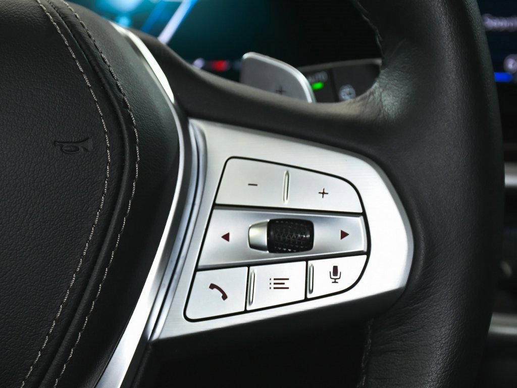 Used 2026 BMW X7 xDrive40i image 46