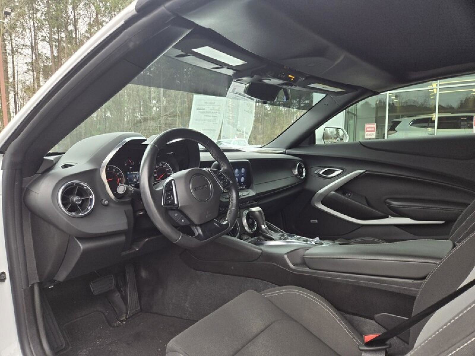 Used 2024 Chevrolet Camaro LT w/ Technology Package image 17