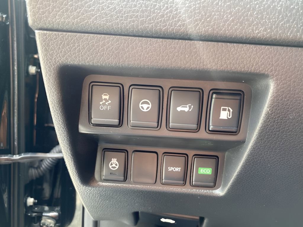 Used 2019 Nissan Rogue SL w/ Premium Package FWD image 23