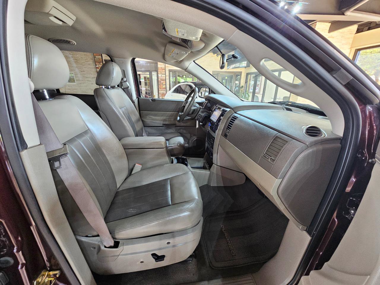 Used 2004 Dodge Durango Limited w/ Trailer Tow Group AWD/4WD image 12