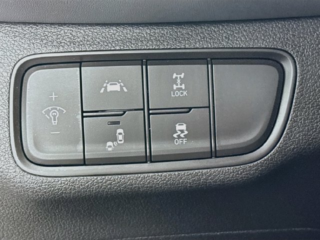 Used 2020 Hyundai Santa Fe SEL AWD/4WD image 10