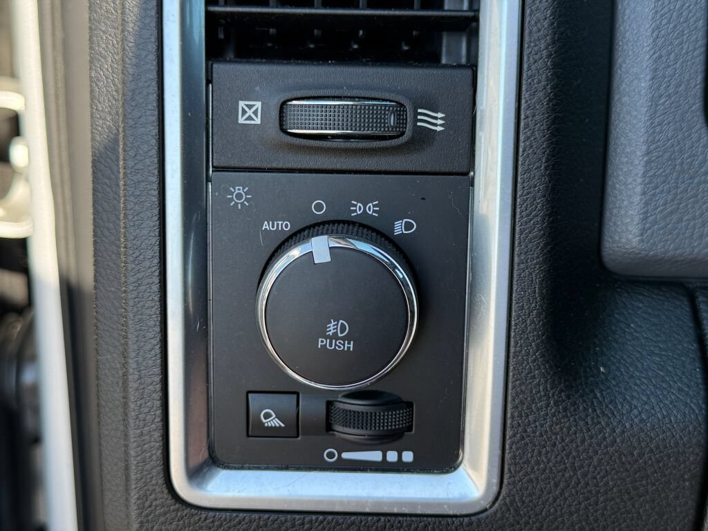Used 2019 RAM 1500 Big Horn AWD/4WD image 31