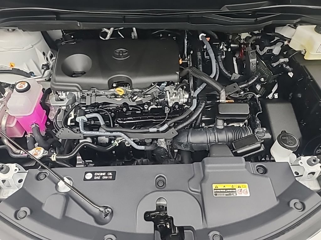 Used 2026 Toyota Sienna LE FWD image 37