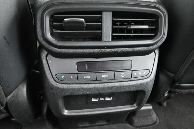 Used 2023 Honda Pilot EX-L image 19