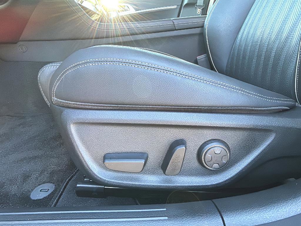 Certified 2026 Genesis G70 2.5T Prestige image 20