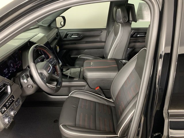 Used 2025 GMC Yukon XL AT4 Ultimate image 33