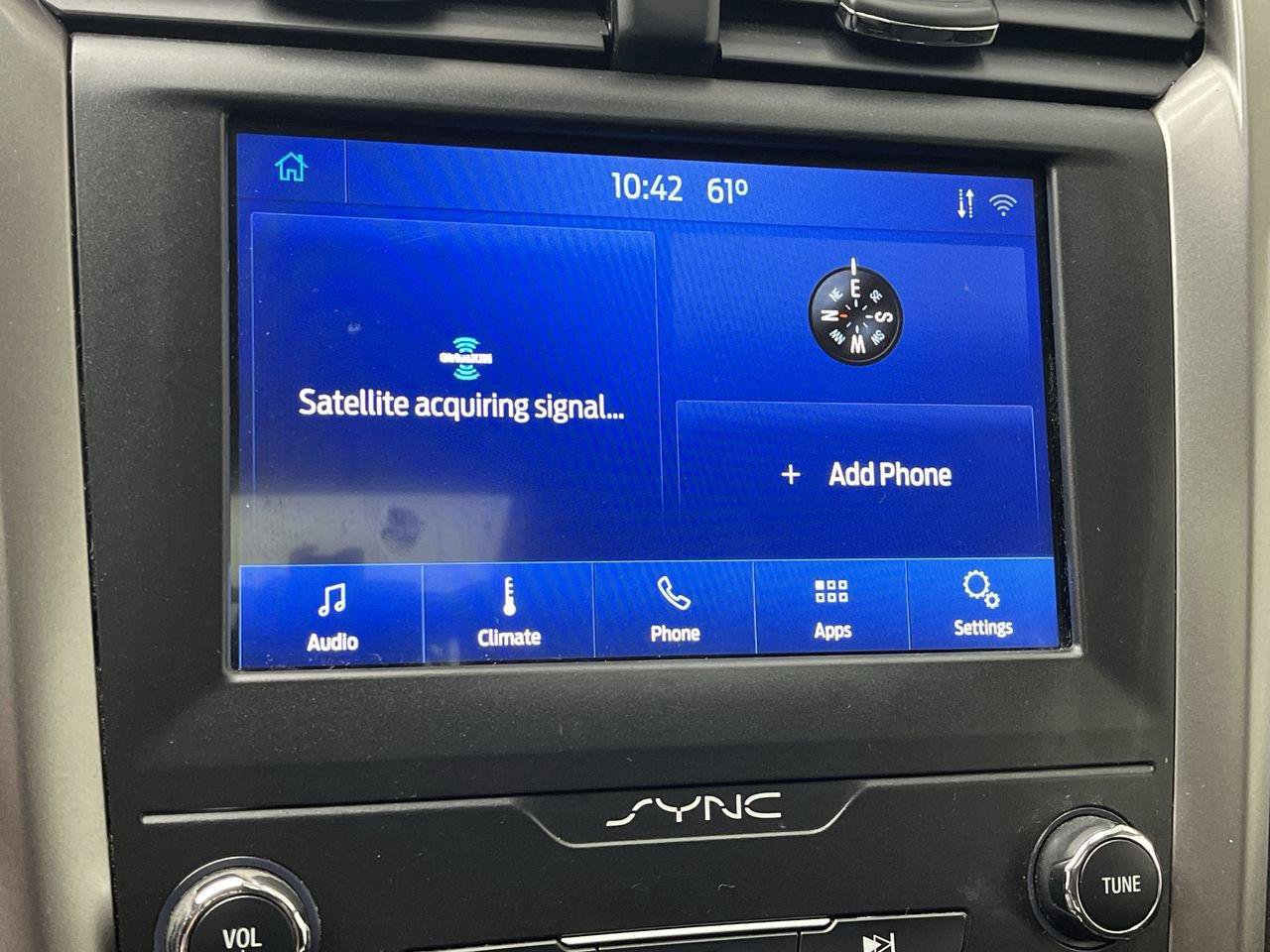 Used 2020 Ford Fusion SE AWD/4WD image 19