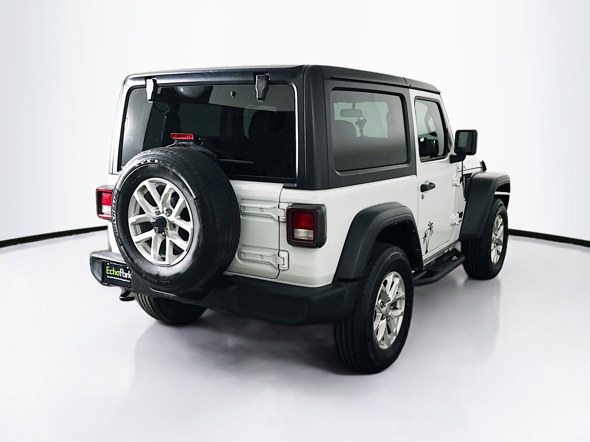Used 2023 Jeep Wrangler Sport S image 9