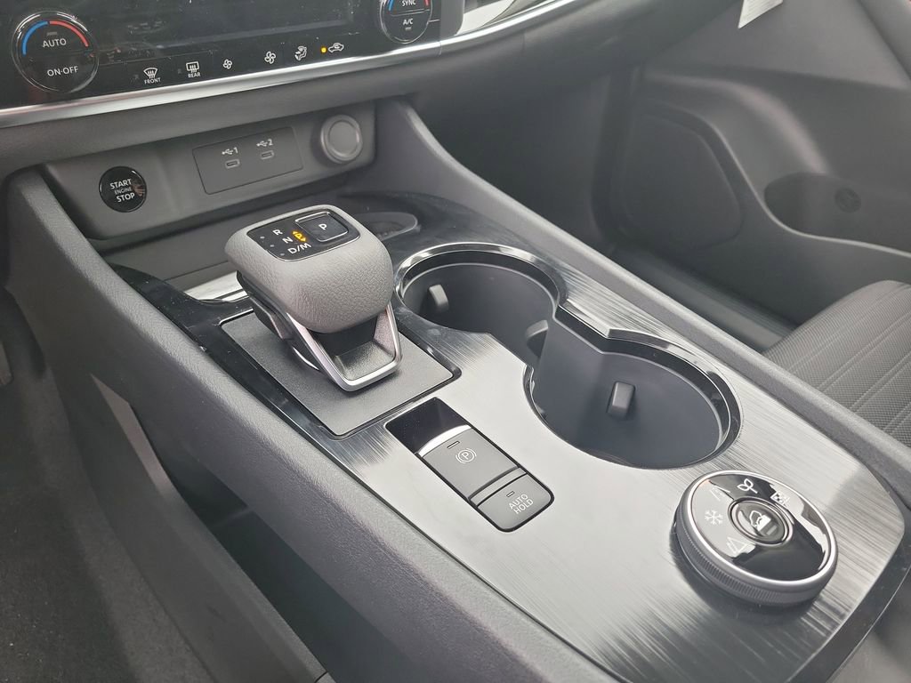 New 2026 Nissan Rogue SV image 36