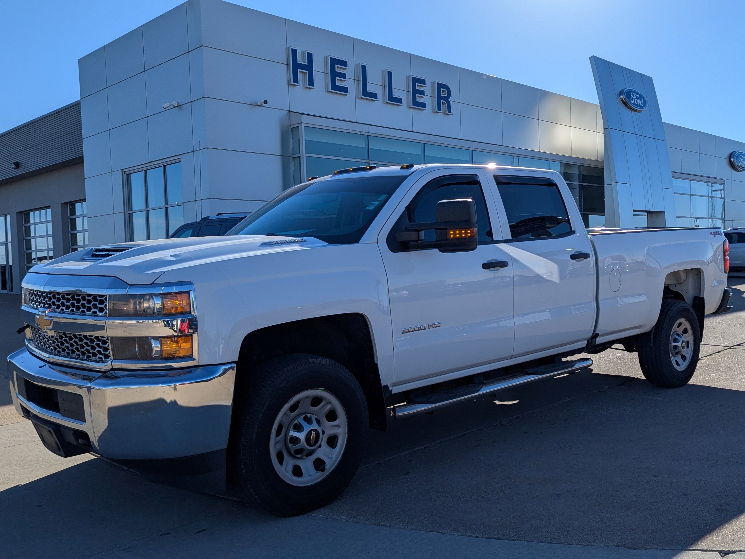 Used 2019 Chevrolet Silverado 3500 W/T w/ WT Convenience Package AWD/4WD image 3
