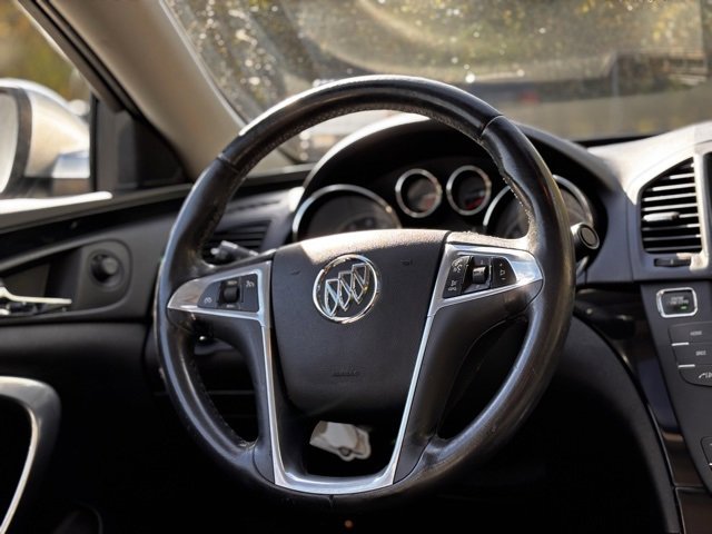 Used 2012 Buick Regal Premium image 21