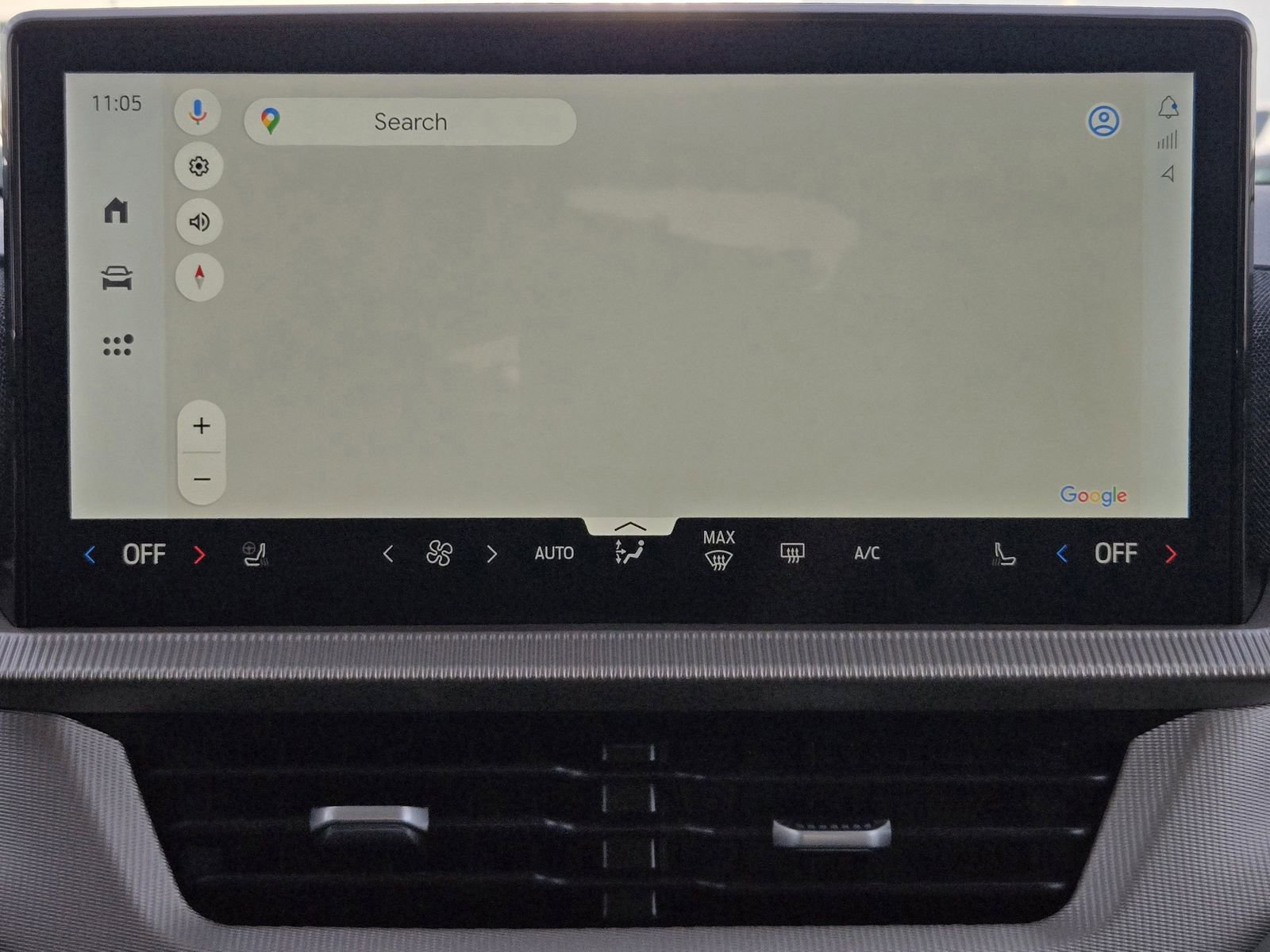 Certified 2025 Ford Explorer Active w/ Active Comfort Package image 17