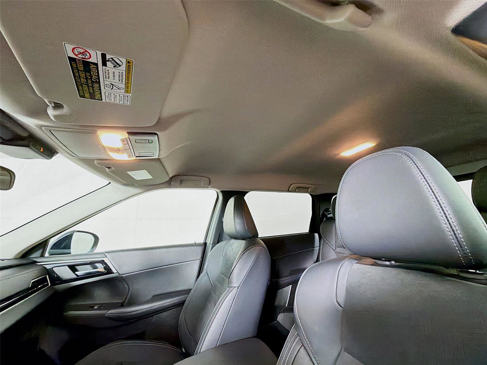 Used 2024 Mitsubishi Outlander SE AWD/4WD image 40