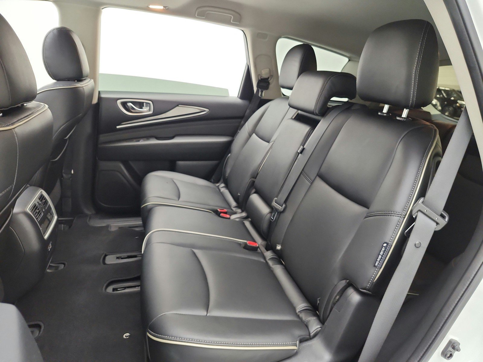 Used 2019 INFINITI QX60 Pure AWD/4WD image 13