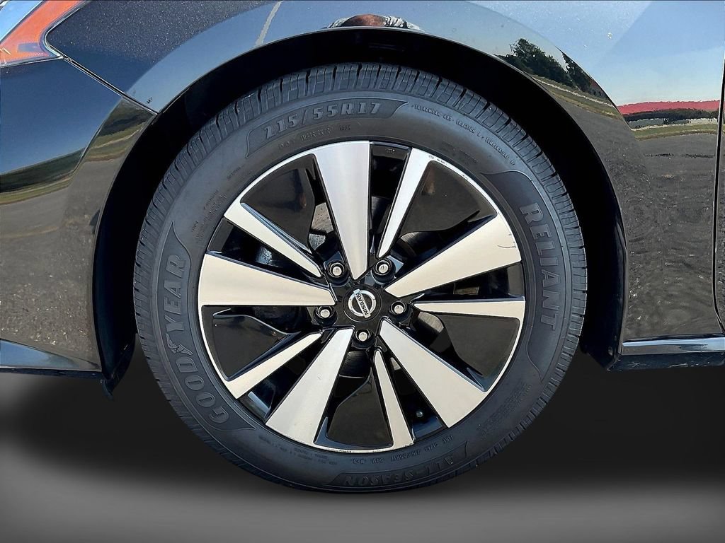 Used 2021 Nissan Altima 2.5 SV FWD image 35