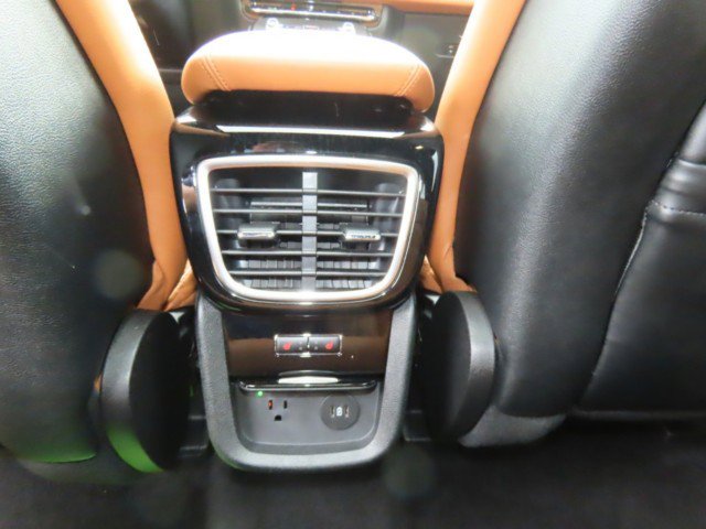 Certified 2022 Lincoln Nautilus Black Label w/ Class II Trailer Tow Package AWD/4WD image 20