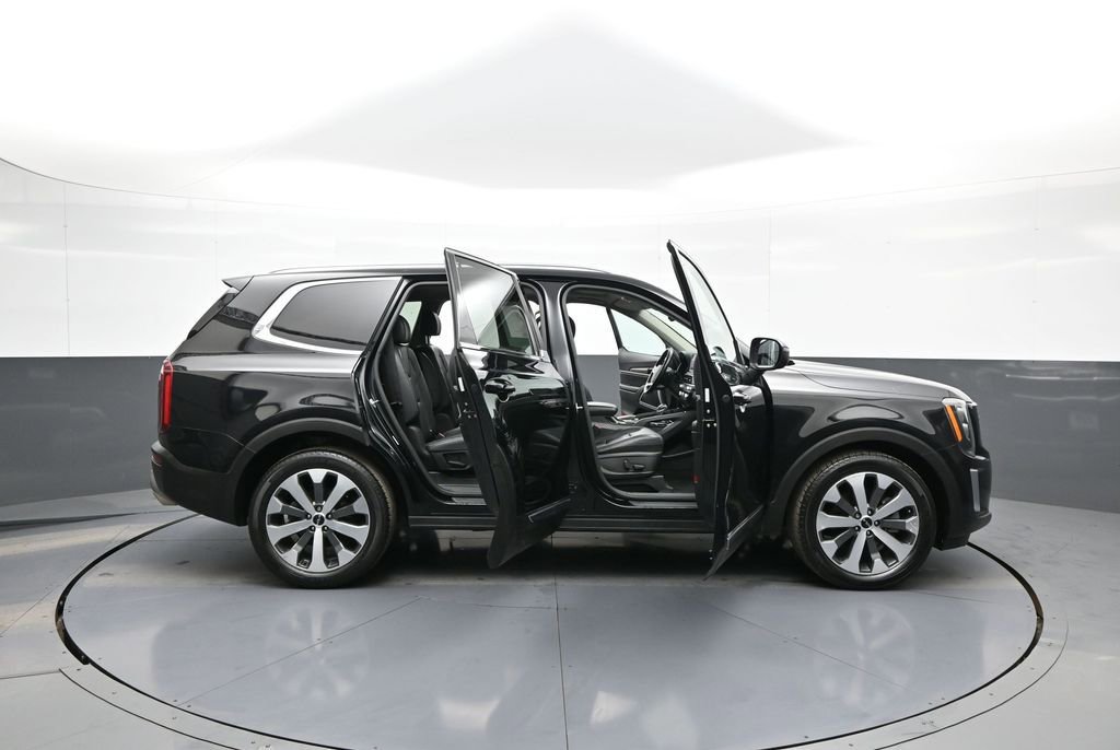 Certified 2022 Kia Telluride EX w/ EX Premium Package image 44