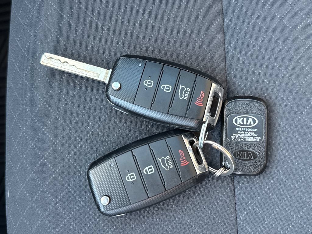 Used 2019 Kia Sorento S AWD/4WD image 29
