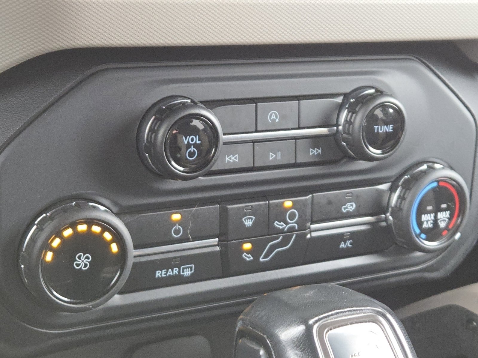 Used 2021 Ford Bronco Big Bend image 28