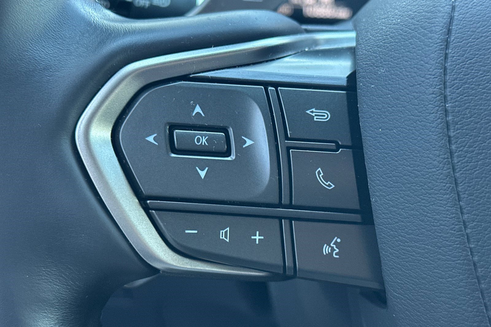 Used 2025 Lexus NX 350 AWD w/ Premium Package image 29