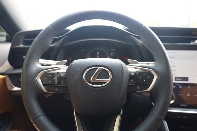 Used 2023 Lexus RZ 450e Premium w/ Technology Package AWD/4WD image 16