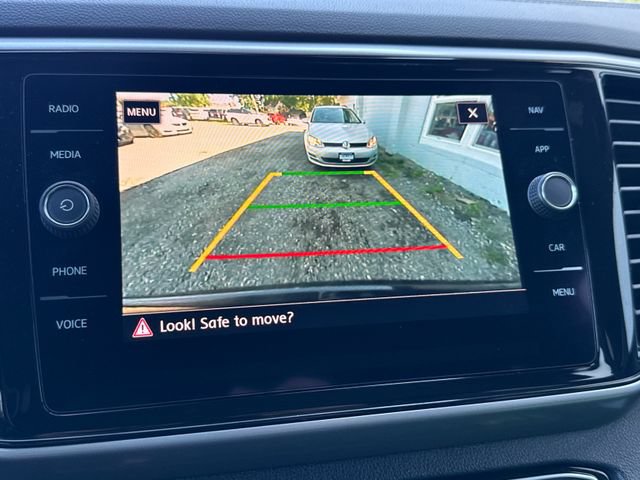 Used 2020 Volkswagen Atlas Cross Sport SEL R-Line AWD/4WD image 33