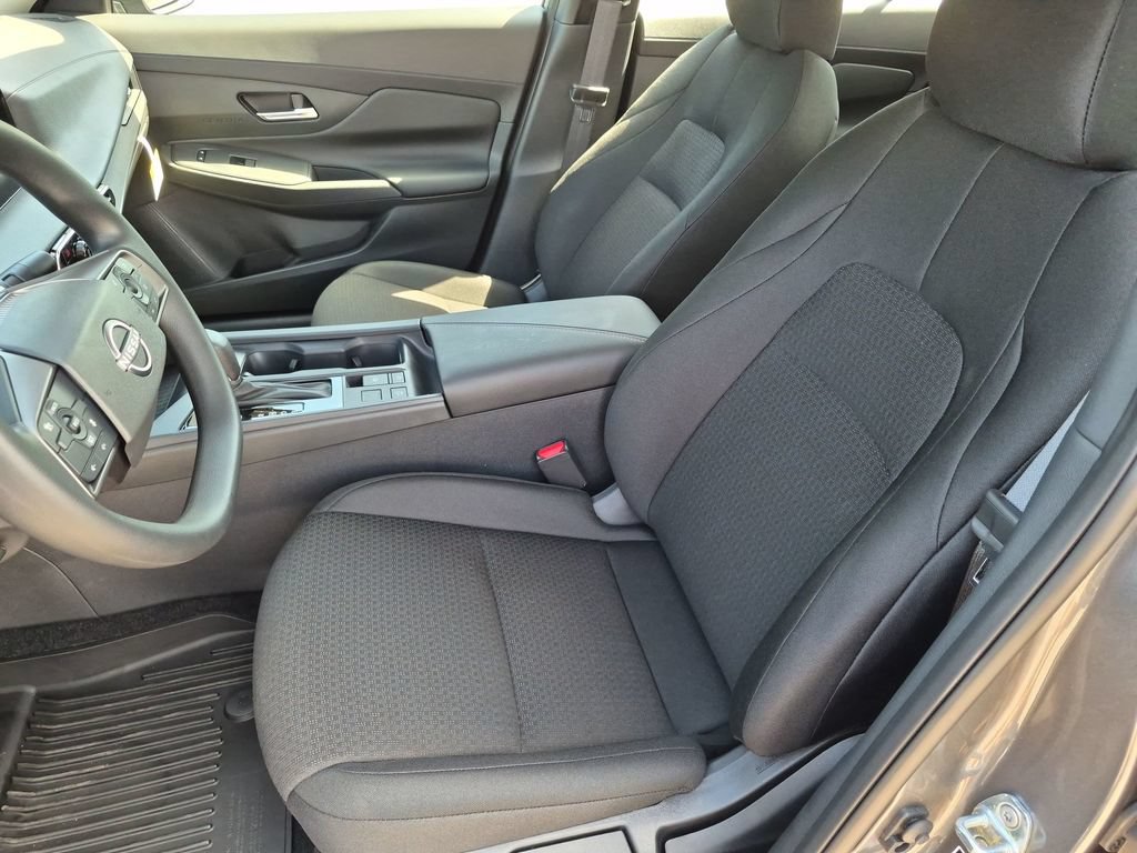 New 2027 Nissan Sentra S w/ Floor Mat Package FWD image 16