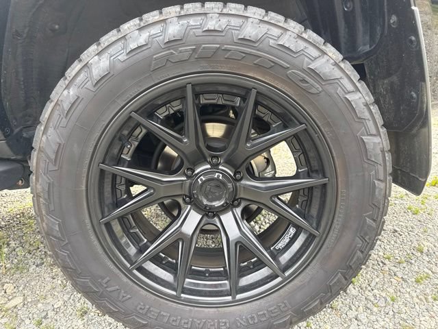 Used 2024 Toyota 4Runner TRD Off-Road Premium w/ Moonroof Package AWD/4WD image 19