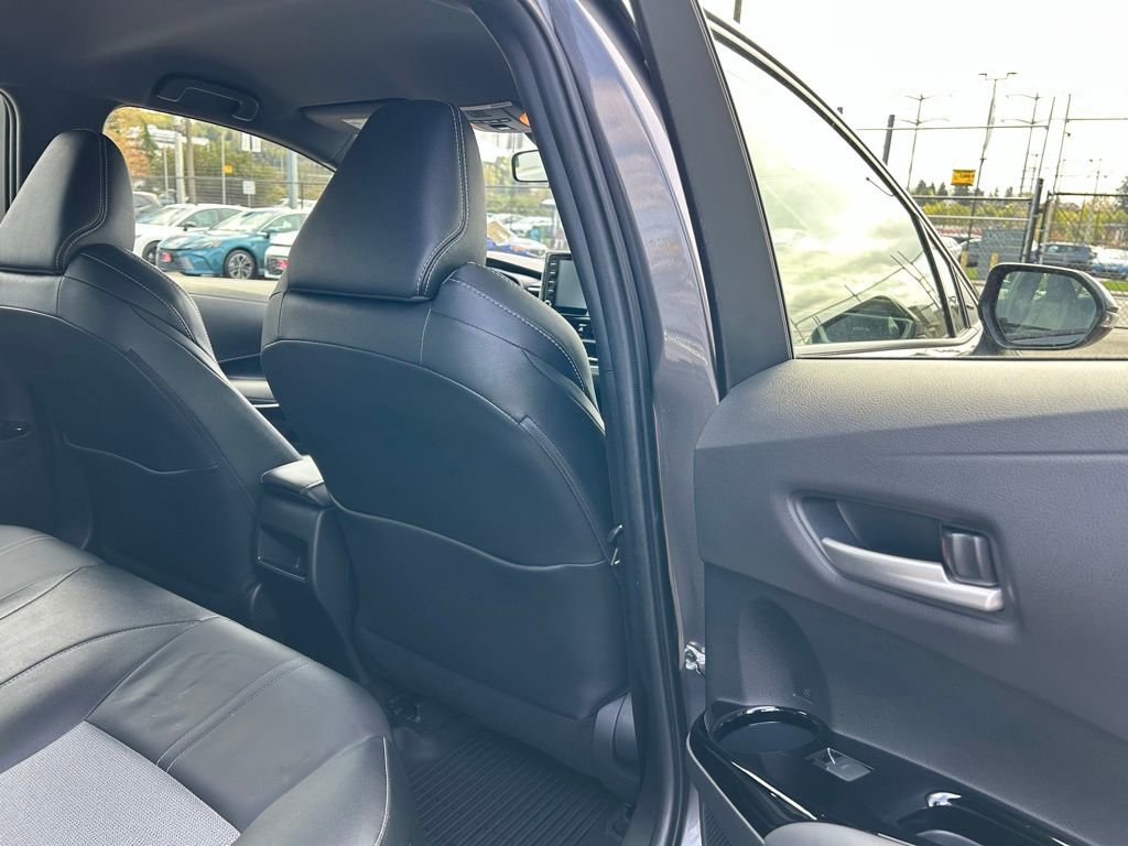 Certified 2022 Toyota Corolla XSE image 27