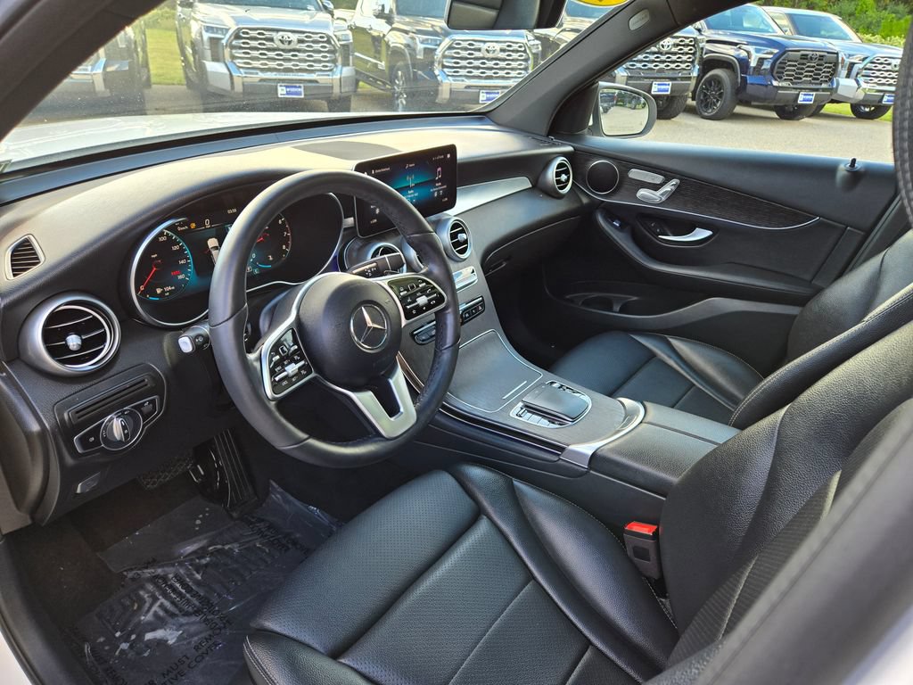 Used 2021 Mercedes-Benz GLC 300 4MATIC image 14