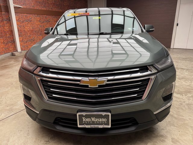 Used 2022 Chevrolet Traverse LT image 8